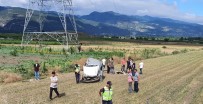 Tokat'ta Hafif Ticari Araç Tarlaya Devrildi Açiklamasi 5 Yarali