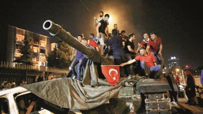 15 Temmuz Demokrasi ve Milli Birlik Günü Saraçhane Meydanı'nda anıldı!