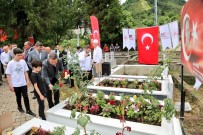 15 Temmuz Sehidi Kabri Basinda Anildi