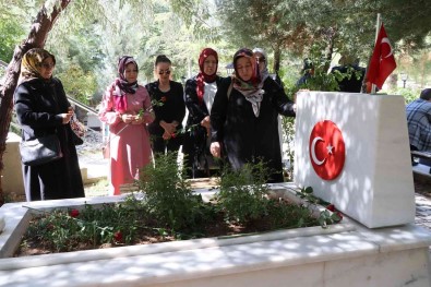 Aksaray'da Sehitler Dualarla Anildi