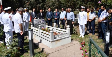 Altinova'da Sehitlikler Ziyaret Edildi