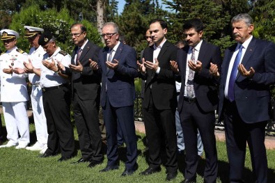 Bartin'da Sehitler Dualarla Anildi