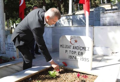 Gölcük'te Sehitler Dualarla Anildi