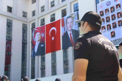 Hain Darbe Girisiminin 6'Nci Senesinde Sehitler Ankara Il Emniyet Müdürlügü'nde Anildi