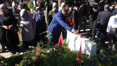 Suriye Sinirinda 15 Temmuz Sehitleri Anildi