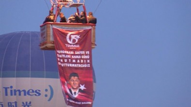 Türk bayrakları ve Ömer Halisdemir posteriyle havalandılar