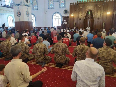 Van'da 15 Temmuz Sehitleri Için Mevlit Okutuldu