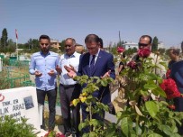 Van'da Sehit Mezarlari Ziyaret Edildi