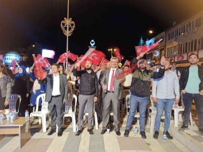 Suhut'ta 15 Temmuz Milli Mücadele Ve Demokrasi Nöbeti