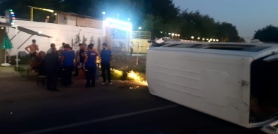 Diyarbakir'da Trafik Kazasi Açiklamasi 5 Yarali