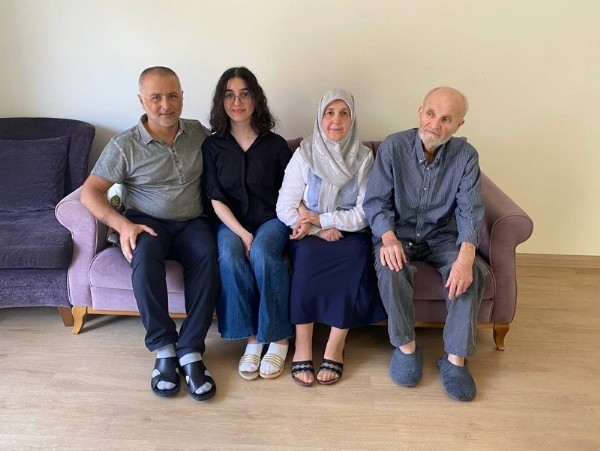 İşte YKS Türkiye şampiyonları: Selin Aşıkiraz ve Zeynep Dila Kuyucu başarının sırrını açıkladı!