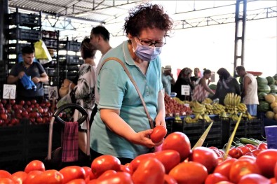Antalya'da Dört Gözle Beklenen Yayla Domatesi Pazarla Bulustu