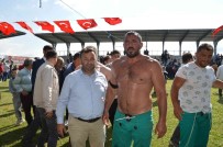 Bengü Güreslerinde Baspehlivan Fatih Kambur