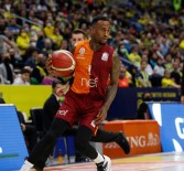 Galatasaray Nef, Dee Bost Ile Sözlesme Yeniledi