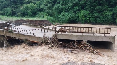 Ordu'ya Son 24 Saatte 260 Kg Yagmur Düstü