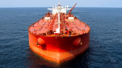 Yalova’da tanker gemisine çıkarken denize düşen kılavuz kaptan hayatını kaybetti!