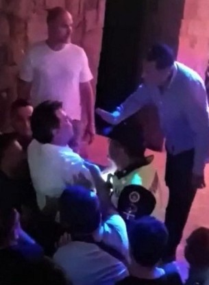 CHP'li başkan Selman Hasan Arslan, Sibel Can konserinde olay çıkarmıştı: Rezaletin yeni görüntüleri ortaya çıktı!