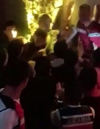 CHP'li başkan Selman Hasan Arslan, Sibel Can konserinde olay çıkarmıştı: Rezaletin yeni görüntüleri ortaya çıktı!