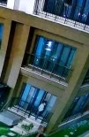 Basaksehir'de Lüks Sitedeki Hirsizlik Kamerada