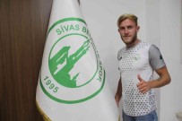 Emre Adiloglu Sivas Belediyespor'da