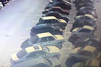 Otomobilden Altin Ve Para Çalarak Çocugu Darp Edenler Yakalandi