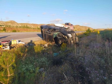 Pikap Takla Atti Açiklamasi 5 Yarali