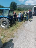 Gediz'de Traktör Kazasi Açiklamasi 2 Ölü, 2 Yarali