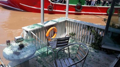 Isletme Sahibi Ibrahim Bayraktar Açiklamasi 'Biranda Isletmemizin Iskele Kismina Çarpti, Sasirdik Kaldik'