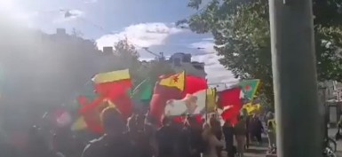Terör örgütü PKK/YPG yandaşları İsveç'te gösteri düzenledi!