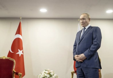 Cumhurbaşkanı Erdoğan'ın Putin'i bekletmesi, geniş yankı uyandırdı!