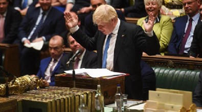 İngiltere Başbakanı Boris Johnson'ın veda konuşması gündem oldu! 'Hasta la vista baby!'