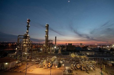 Türkiye'den dev petrol hamlesi: Yeni hedef açıklandı