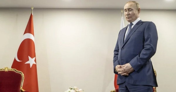 Cumhurbaşkanı Erdoğan'ın Putin'i bekletmesi, geniş yankı uyandırdı!