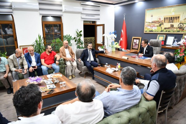 AK Parti'den Başkan Hilmi Yaman'a tebrik ziyareti!