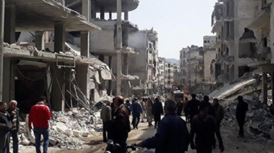 Rusya'nın Suriye'deki hava saldırısı: 5'i çocuk 7 sivil hayatını kaybetti