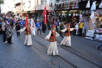 Türk Dünyasi Ata Sporlari Senligi Renkli Kortej Yürüyüsüyle Basladi