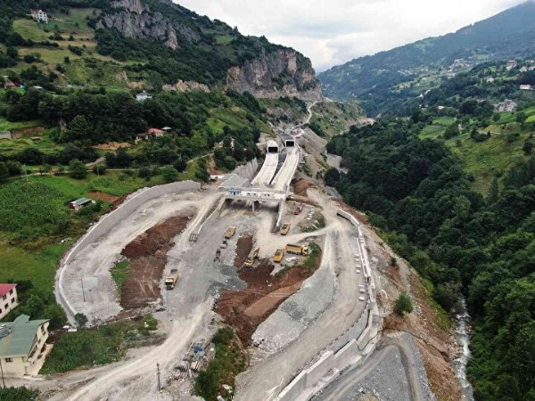 Dünyada ikinci olacak: 1,5 saatlik yol 40 dakikaya düşüyor!