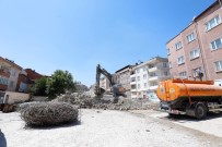 Çarsi Bölgesine 150 Araçlik Otopark Kazandiriliyor