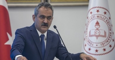 MEB okullardaki acil durumlar için yaklaşık 500 bin ilk yardımcı daha yetiştirecek