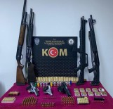 Ödemis'te Ev Görünümlü Cephanelik