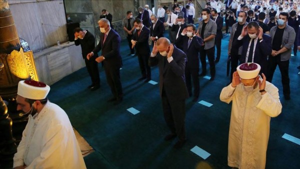 Ayasofya Camii’nin ibadete açılışının ikinci yılı...