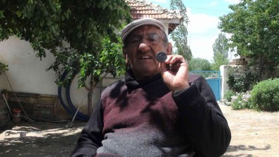 Yarim Asirlik Muhtar Aday Mühre Veda Ediyor