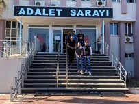 Ayvalik Polisi, Izmir Baglantili Uyusturucu Çetesini Çökertti