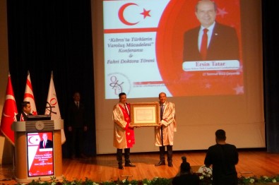 Cumhurbaskani Tatar, Osmaniye'de 'Kibris'ta Türklerin Varolus Mücadelesi' Konulu Konferans Verdi
