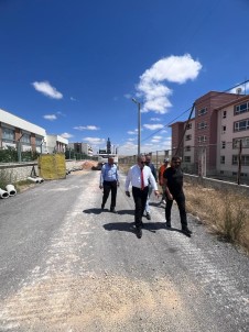 Yilmaz Açiklamasi 'Alt Ve Üst Yapi Çalismalari Ile Ilçe Farkli Bir Görünüm Alacak'