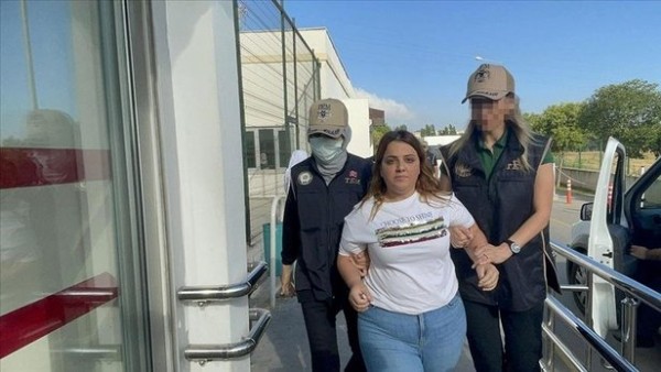 Adana'da sözde kültür merkezinde skandal görüntüler: Çocukları militanlaştırıyorla!r