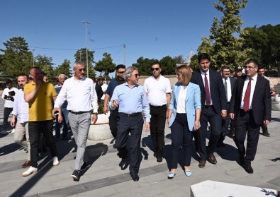 NEVÜ Rektörü Aktekin, Haci Bektas Veli'yi Anma Etkinlikleri Hazirlik Toplantisina Katildi