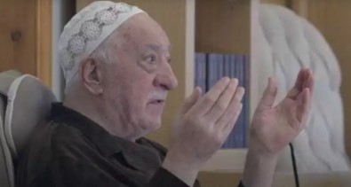 FETÖ'cü hain canlı yayında itiraf etti! 15 Temmuz FETÖ'nün planıydı!