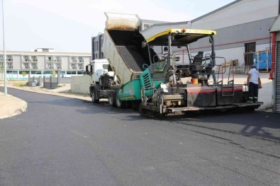 Serdivan'da 7 Ayda 25 Bin 284 Ton Asfalt Serimi Yapildi