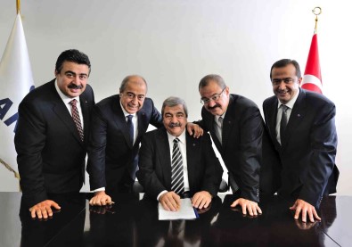 Konukoglu Ailesi Gönlü Zenginler Listesinde